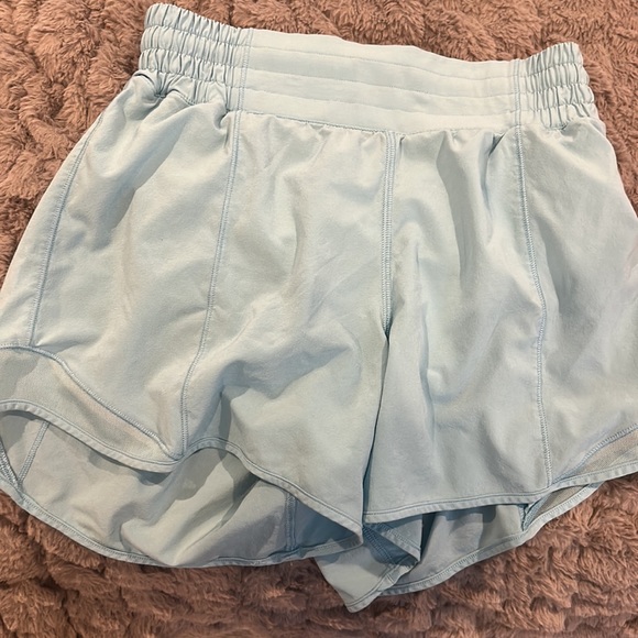 Lululemon hotty hot icing blue shorts - Picture 6 of 6
